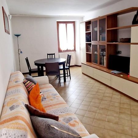 Borgo Volciano Garda Lake App.2 Roe Esterno foto