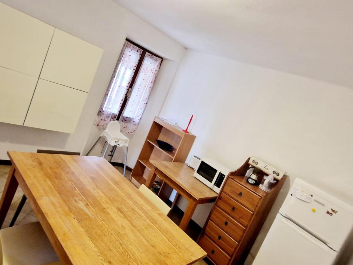 Borgo Volciano Garda Lake App.2 Roe Esterno foto