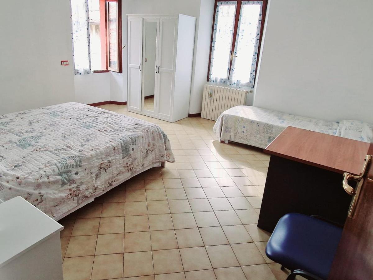 Borgo Volciano Garda Lake App.2 Roe Esterno foto